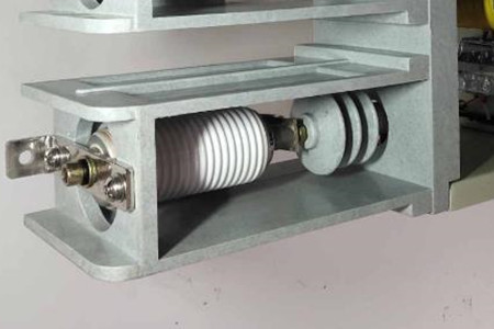 怎樣解決真空滅弧室漏氣？定期檢測有必要！